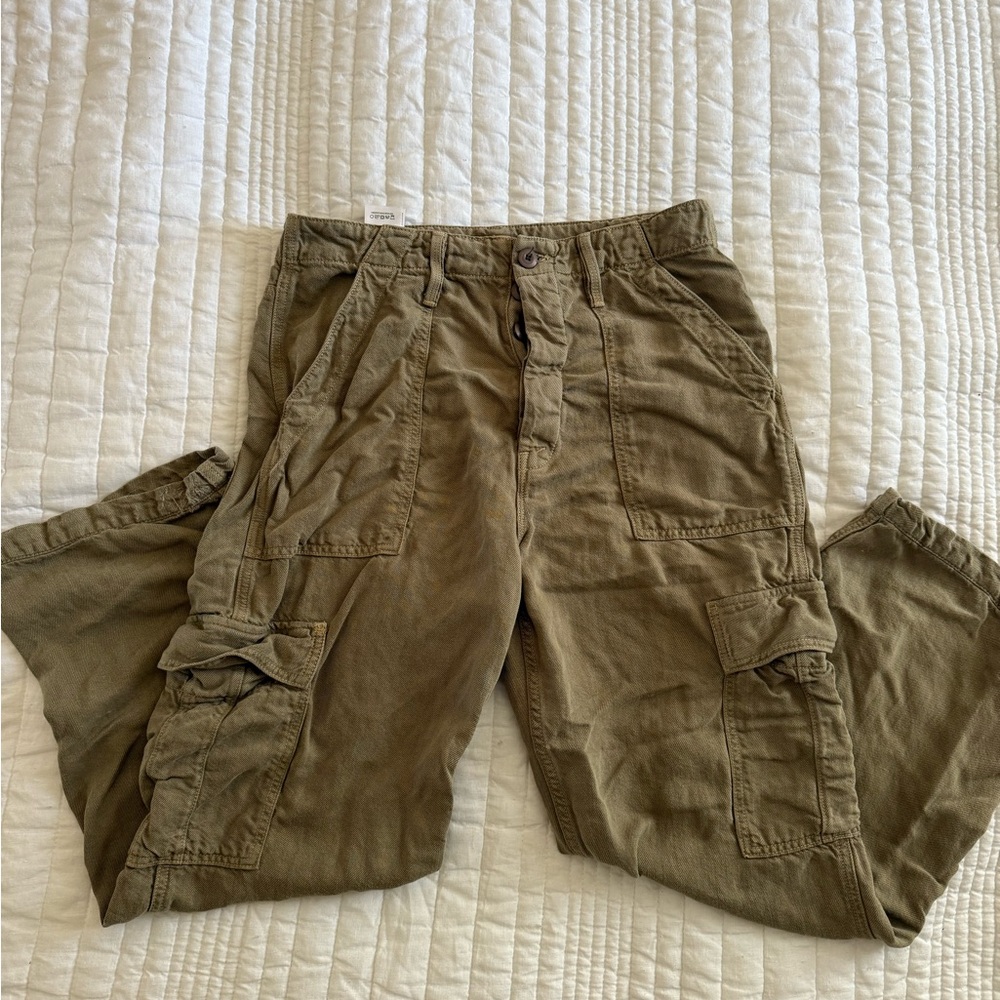 MOTHER Women’s Khaki Cargo Pants